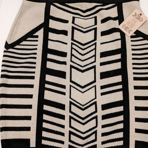 Knitted  mini skirt NWT size L